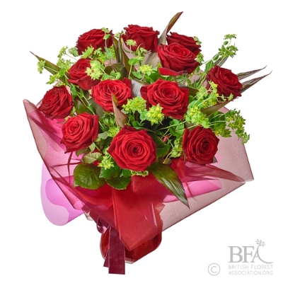 12 Red Rose Handtied